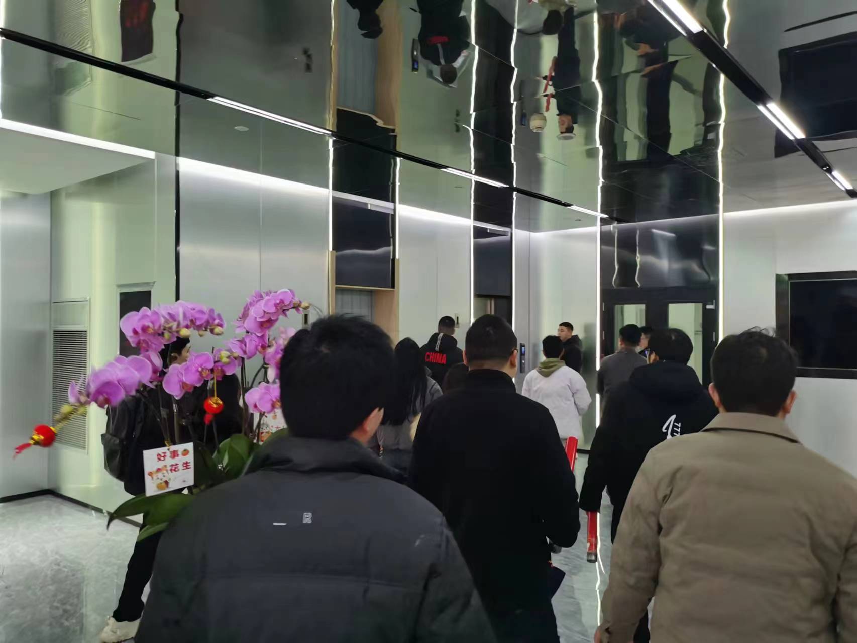 上海邁維動(dòng)漫科技有限公司喜迎新年喬遷之喜：立足新起點(diǎn)，開啟新征程！(圖4)